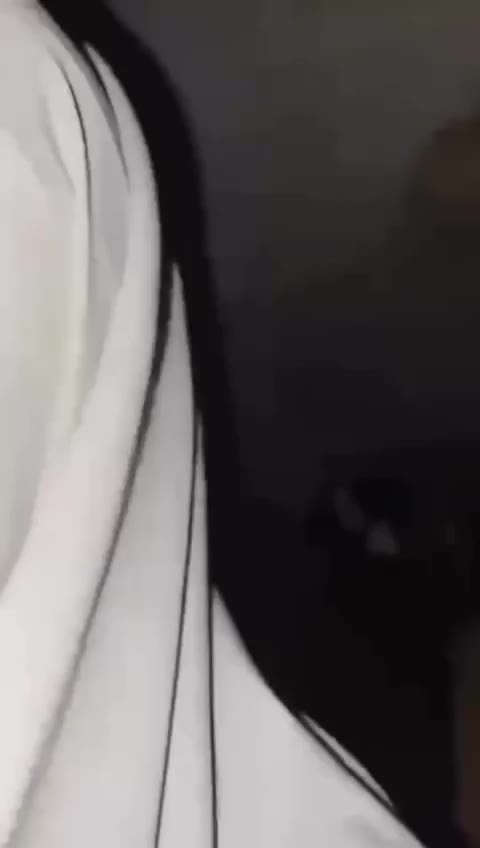 Background nonton video viral ABG Bocil Anak Pondok Suka Ngewew Di Gubuk Dood